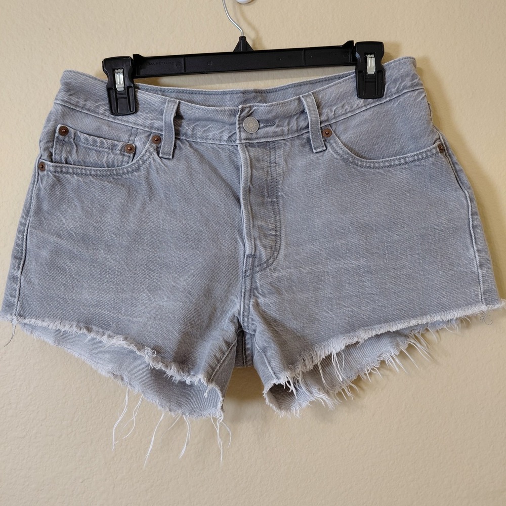Levis Womens 501 High Rise Shorts Size 28 Gray Moto Biker Country Western